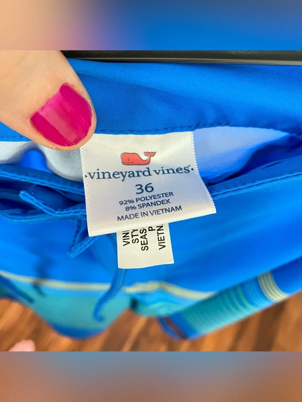 Vineyard Vines Swim Trunks Board Shorts Mens Size 36 Blue Striped Beach Vacation